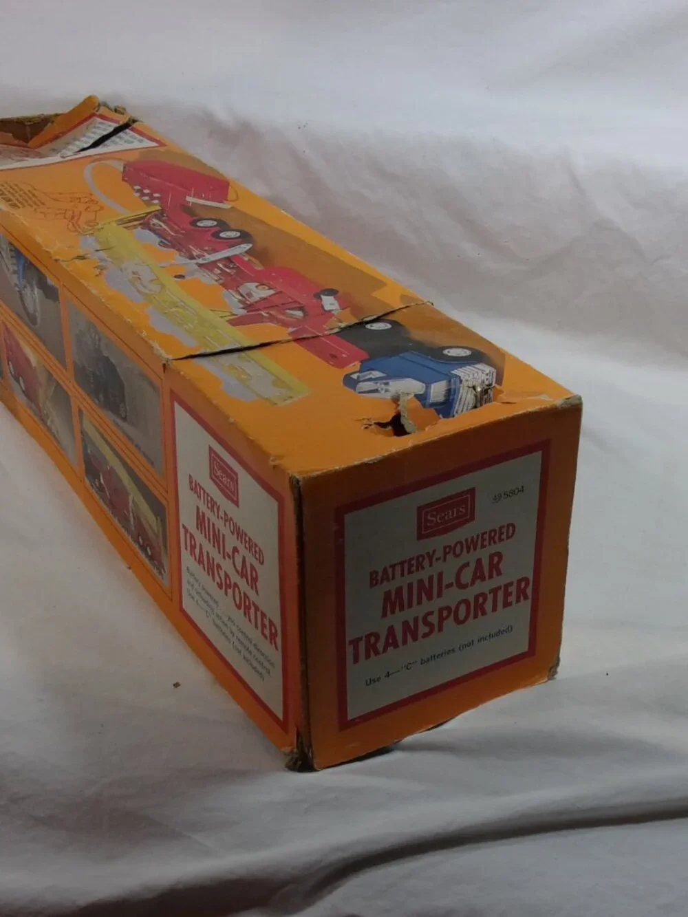 VINTAGE SEARS TOY BATTERY POWERED MINI CAR TRANSPORTER-NOT WORKING